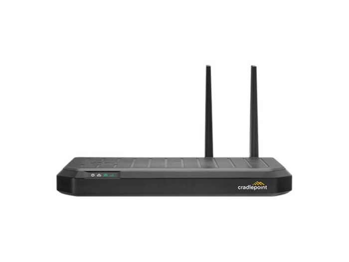 Bild på Cradlepoint E102 Series Enterprise Router E102-C7D