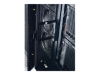 Bild på APC InRow SC System 1 50Hz 1PH, 1 NetShelter SX Rack 600mm, with Front and Rear Containment