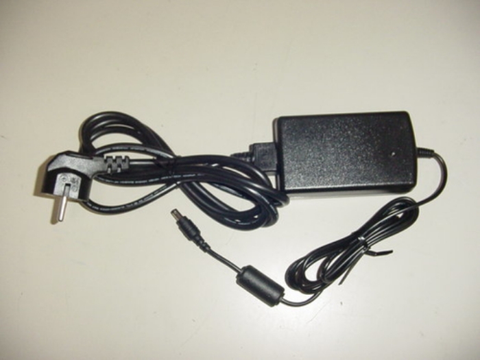 Bild på ELO TOUCH SYSTEMS EXTERNAL POWER BRICK AND CABLE E571601