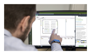Bild på APC ECOSTRUXURE IT ELEARNING 1000 SWEL1000-DIGI