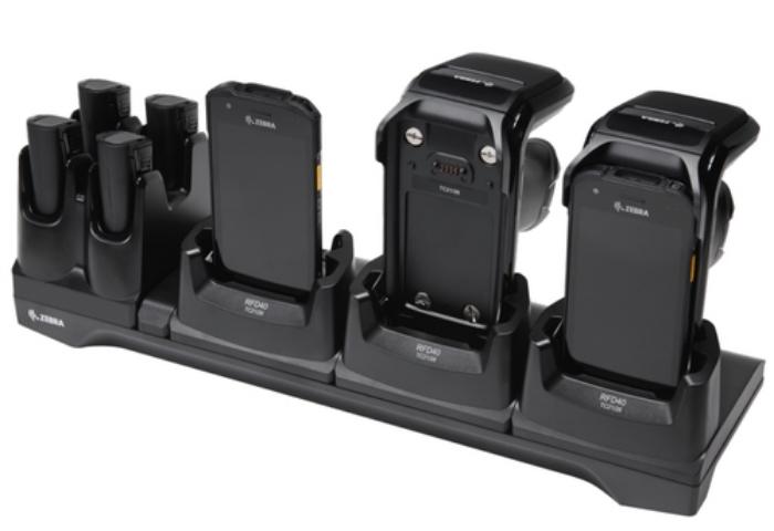 Bild på ZEBRA RFD40 3 DEVIVE SLOTS/4 TOASTER CRD3S4T-RFD40-TC2X-CHG-1R