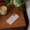 Bild på APPLE BEATS IPHONE 17 CASE STN-USA MGK34LL/A